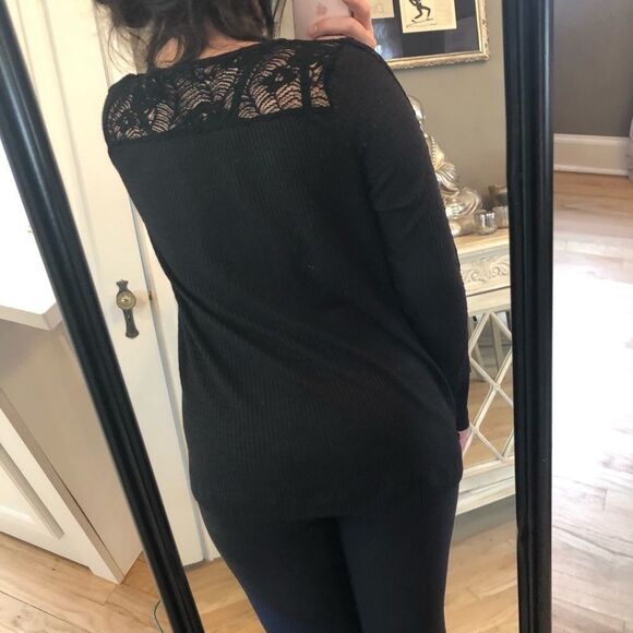 Summer & Rose Thermal Top with Lace Detail Black Sz Small - Picture 3 of 6